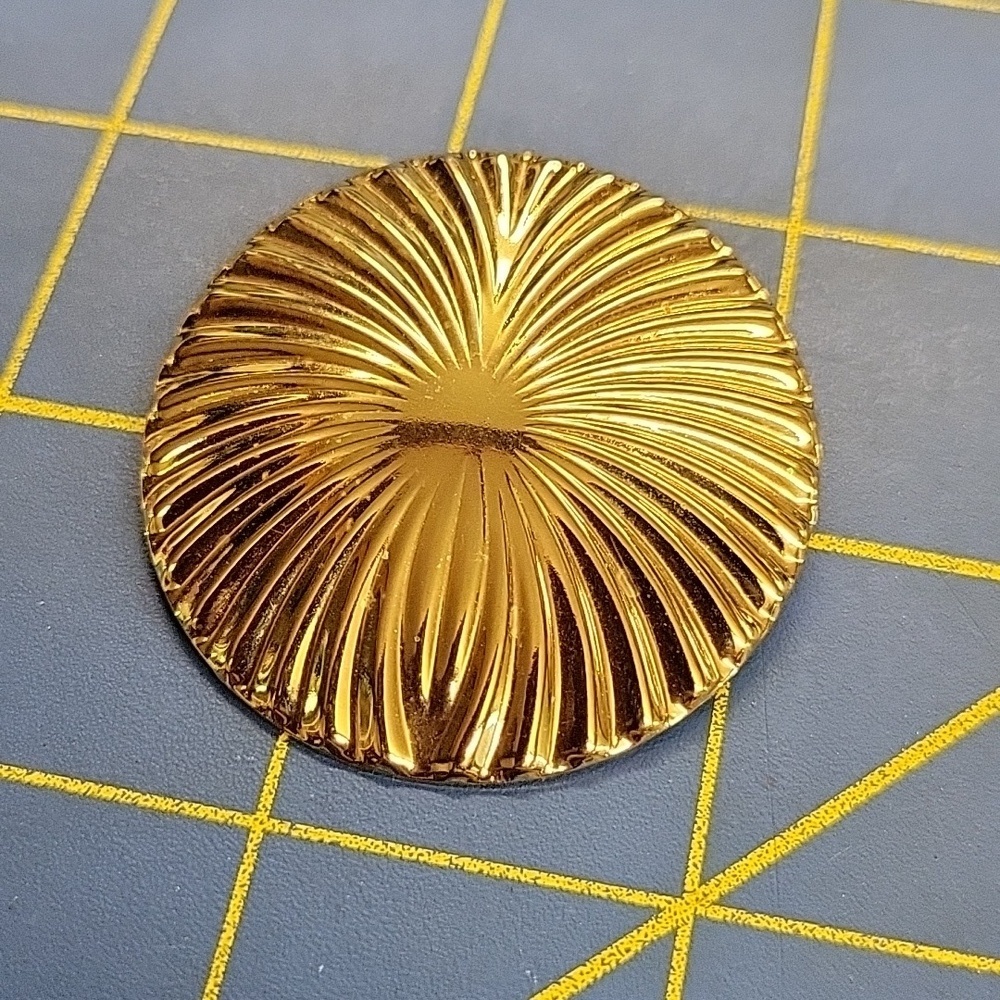 Gold Tone Scarf Holder 3/4"